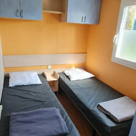 Camping Mobil 3chambres 6personnes Tout Confort 220fs1