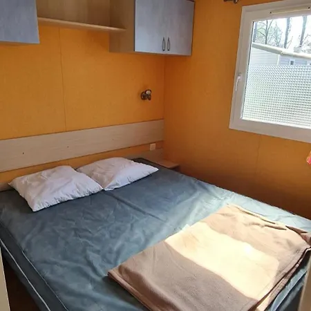 Camping Mobil 3chambres 6personnes Tout Confort 220fs1 *